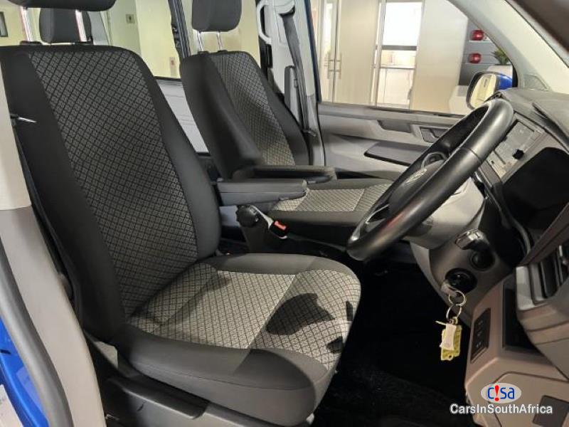 Volkswagen Kombi 2.0 Automatic 2018 - image 7