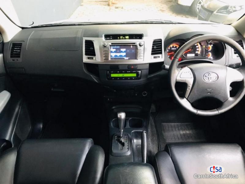 Picture of Toyota Hilux 3.0 D4D DOUBLE CAB AUTO Manual 2015 in South Africa
