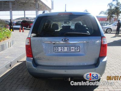 Kia Sedona 2.9 Automatic 2011