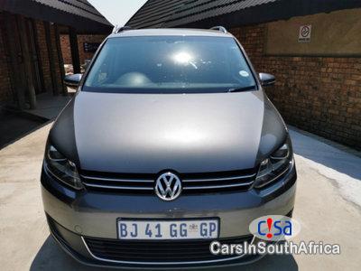 Volkswagen Touran 2.0 Automatic 2011 - image 6