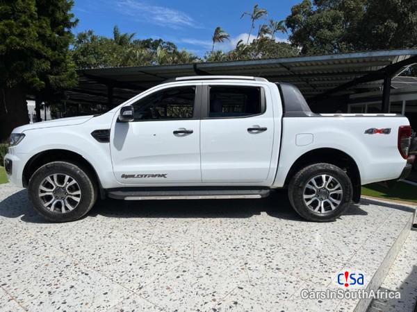 Ford Ranger 2.0 D Bi-Turbo Wildtrak 4x4 Call 081 494 5928 Automatic 2019 - image 4