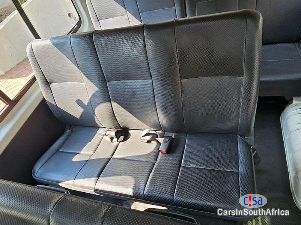 Toyota Quantum 2.5 D-4D Sesfikile 16-Seat Manual 2022 - image 3