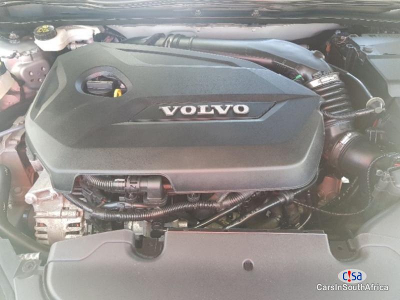 Picture of Volvo V40 Manual 2013 in Eastern Cape