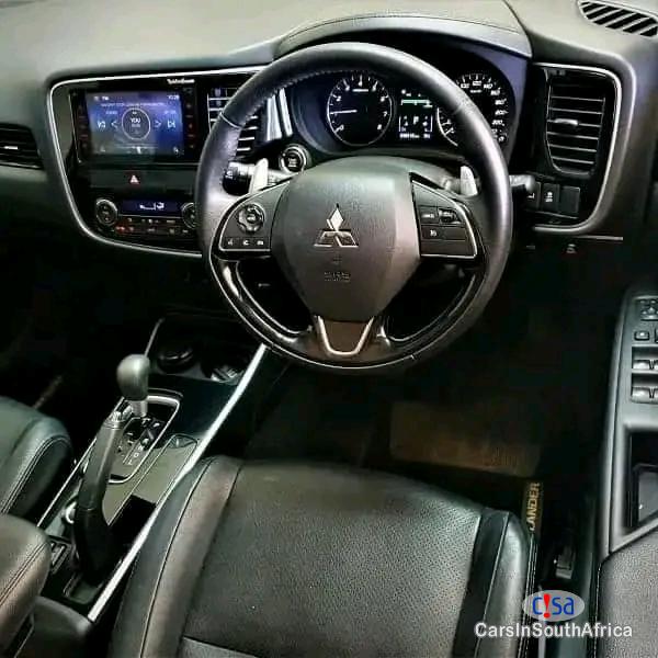 Mitsubishi Outlander 2.4 Automatic 2018