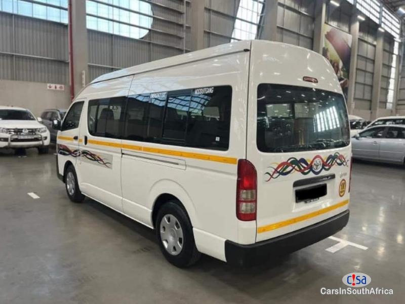 Toyota HiAce 2.5 D4d Sesfikile (0726318146) Manual 2023 - image 2