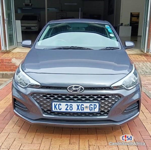 Hyundai i20 1.2 Fluid (0684957752 Manual 2016