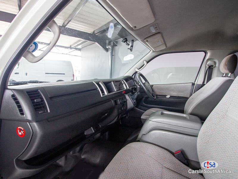 Toyota Quantum 2.7 Manual 2018 - image 5