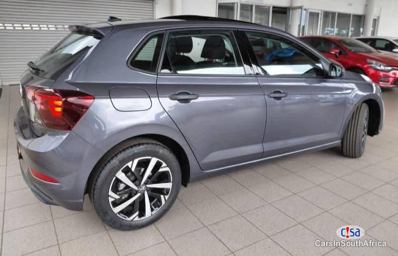 Volkswagen Polo 1.0 Automatic 2025 - image 3