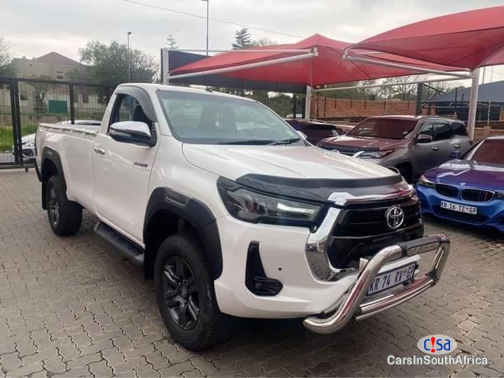 Toyota Hilux 2.8GD Manual 2020