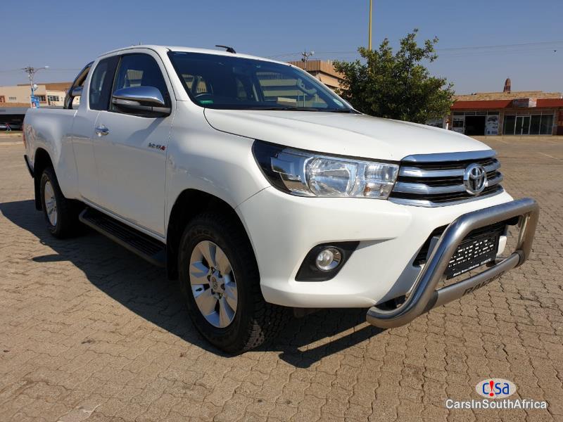 Picture of Toyota Hilux GD6 Manual 2016