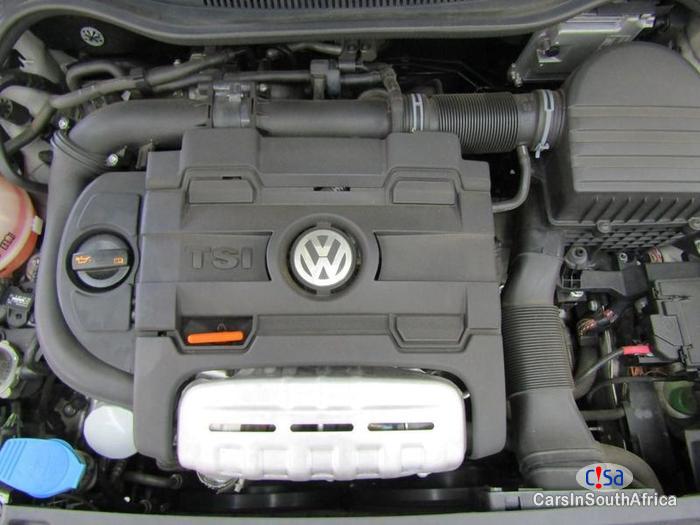 Volkswagen Polo Automatic 2013 - image 11