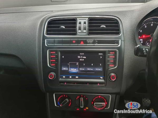 Volkswagen Polo 1 2 0671651564 Manual 2015 - image 6
