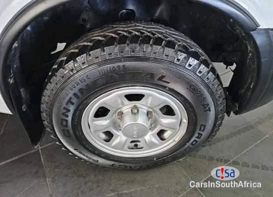 Isuzu KB250 250 0671651564 Manual 2005 in South Africa - image