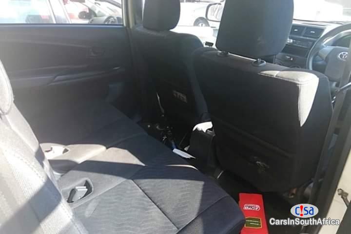 Toyota Avanza 1.4 Manual 2017 - image 4