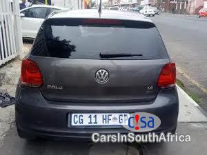 Volkswagen Polo Manual 2012 - image 4