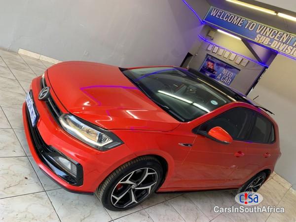 Volkswagen Polo 1.0 Automatic 2019 - image 2