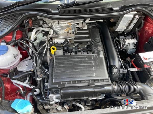 Volkswagen Polo 1.2 TSI Comfortline (66KW) Manual 2015 - image 9
