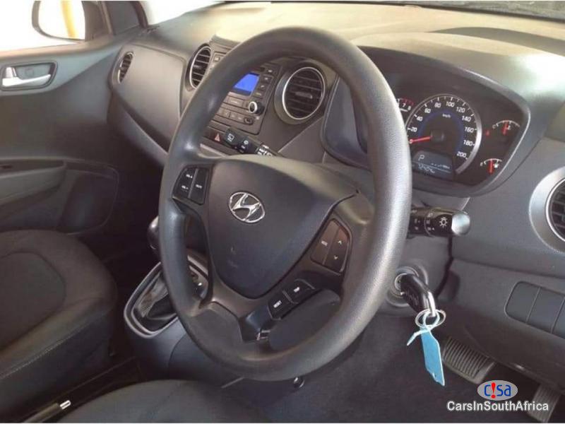 Picture of Hyundai i10 1.25 Automatic 2015 in South Africa