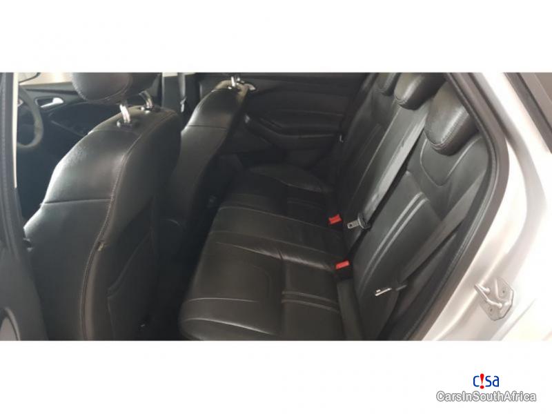 Ford Focus 1.6 Manual 2015 - image 7