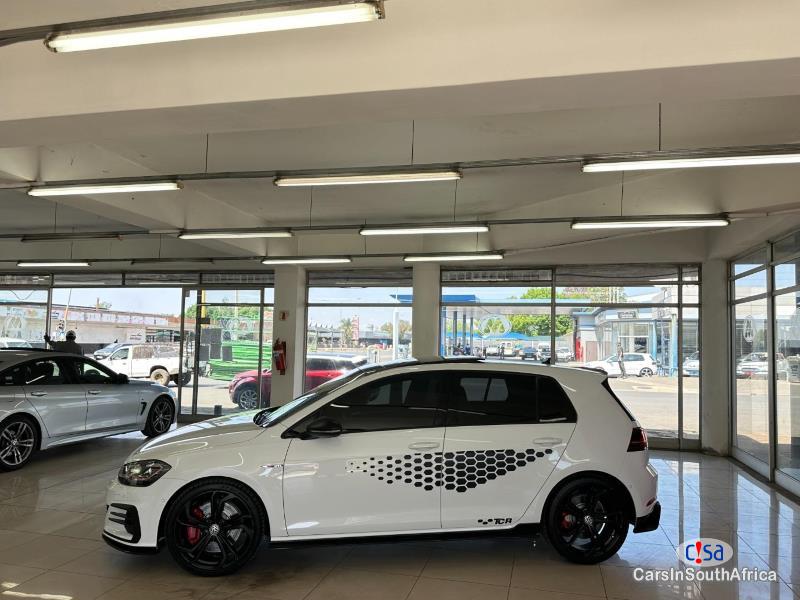 Volkswagen Golf GTi Automatic 2020 - image 2