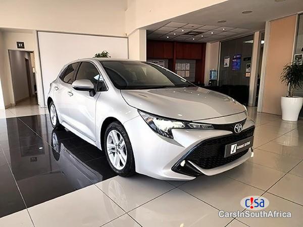 Toyota Corolla 1.2T XS (0684957752 Manual 2019 - image 2
