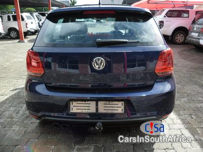 Volkswagen Polo Automatic 2014 - image 3