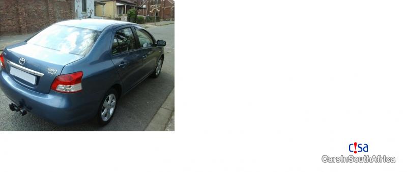 Toyota Yaris Manual 2014 - image 3