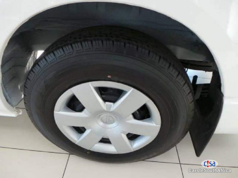 Toyota Quantum Bank Repossessed Car 2.5 Sesifikile Manual 2022 - image 7