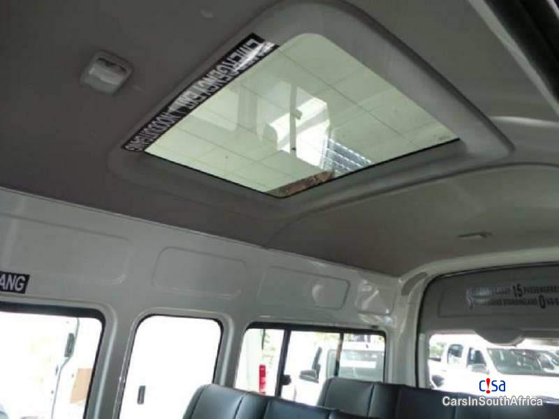 Toyota Quantum Bank Repossessed Car 2.5 Sesifikile Manual 2022 - image 8