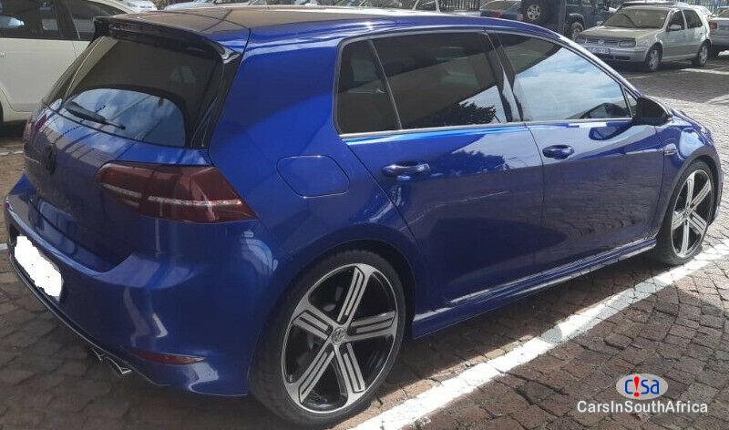 Volkswagen Golf 1.6 Automatic 2015 in Western Cape - image