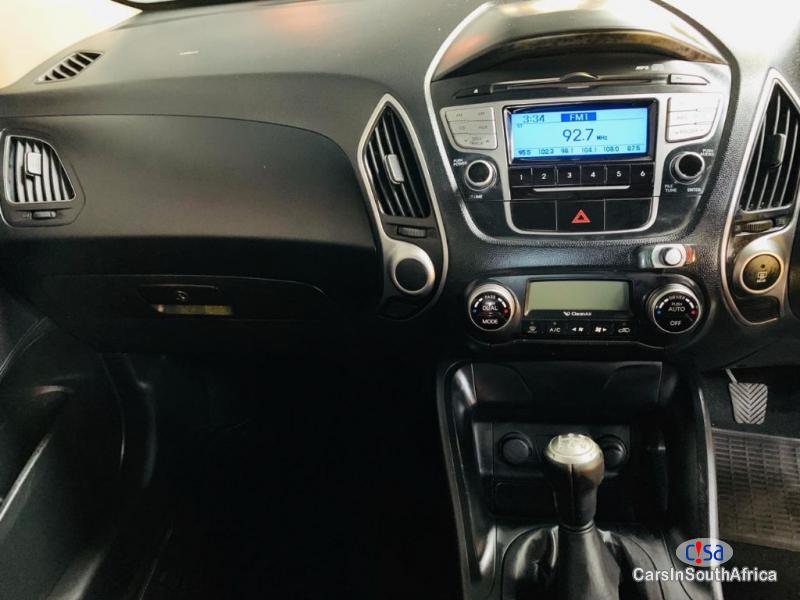 Hyundai ix35 2.0 Manual 2014 - image 6