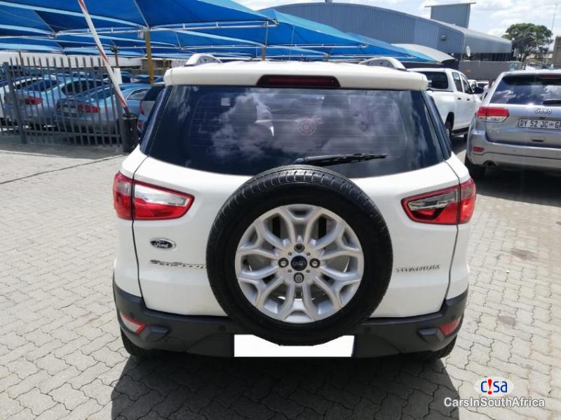 Ford EcoSport 1.5 Tdci Automatic 2015 - image 4