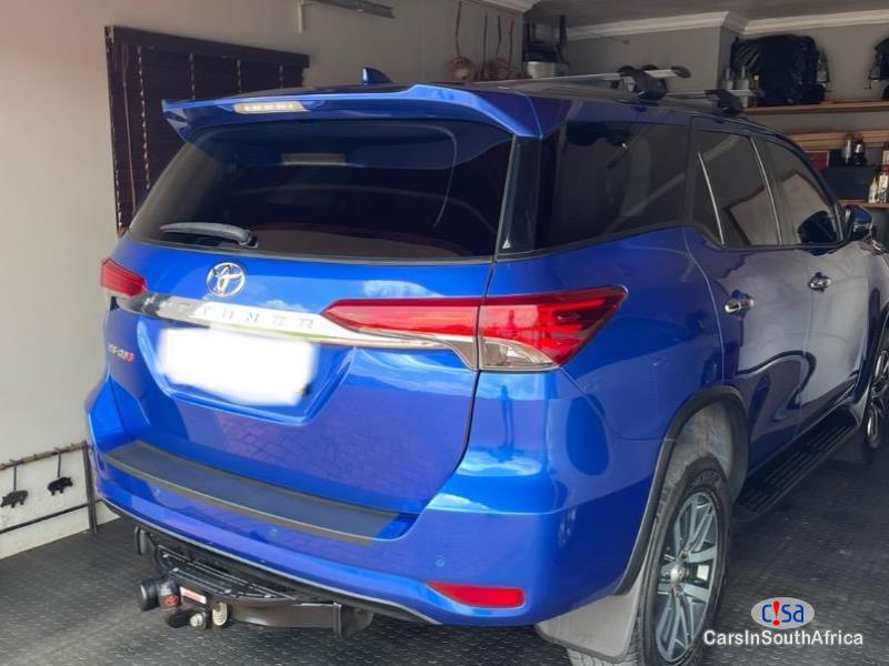 Toyota Fortuner 2.8 Automatic 2019 - image 2