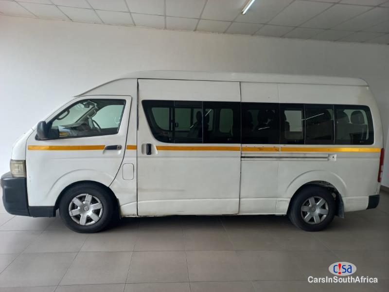 Toyota Quantum 2.7 Manual 2010 - image 4