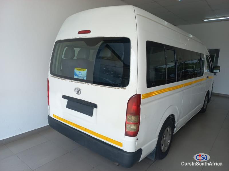 Toyota Quantum 2.7 Manual 2010 - image 5