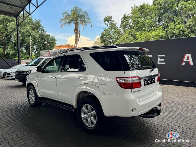 Toyota Fortuner Automatic 2011 in Western Cape
