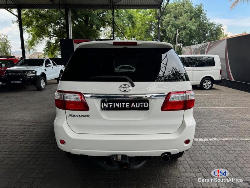 Toyota Fortuner Automatic 2011 in South Africa