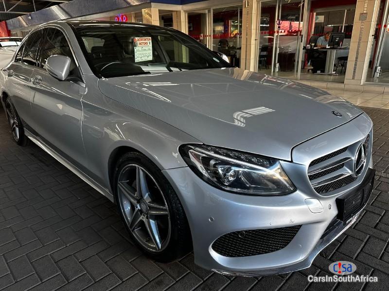 Mercedes Benz C-Class Automatic 2015 - image 12
