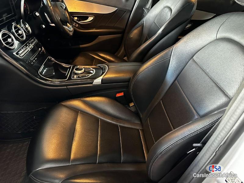 Mercedes Benz C-Class Automatic 2015 - image 2