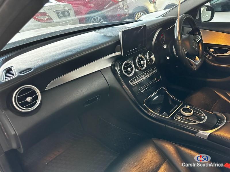 Mercedes Benz C-Class Automatic 2015 - image 3