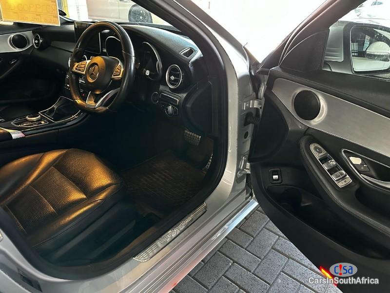 Mercedes Benz C-Class Automatic 2015 - image 9