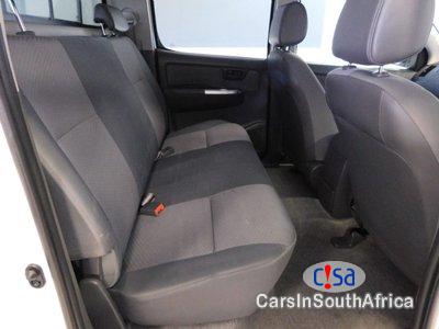 Toyota Hilux 2.5D4-D SRX 4X4 P/U DOUBLE CAB Manual 2016 in South Africa