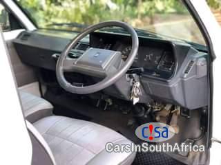 Toyota HiAce 2.2 Manual 2007 - image 4