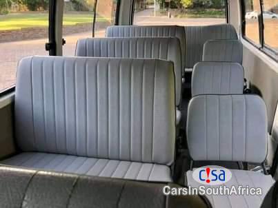 Toyota HiAce 2.2 Manual 2007 - image 5
