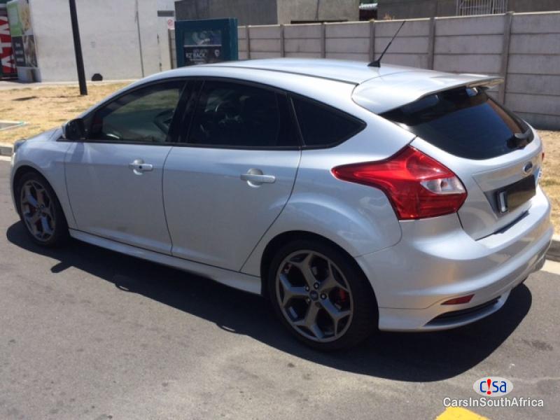 Ford Focus 2.3 Manual 2014