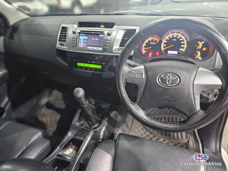 Toyota Hilux 3.0 Manual 2015 - image 13