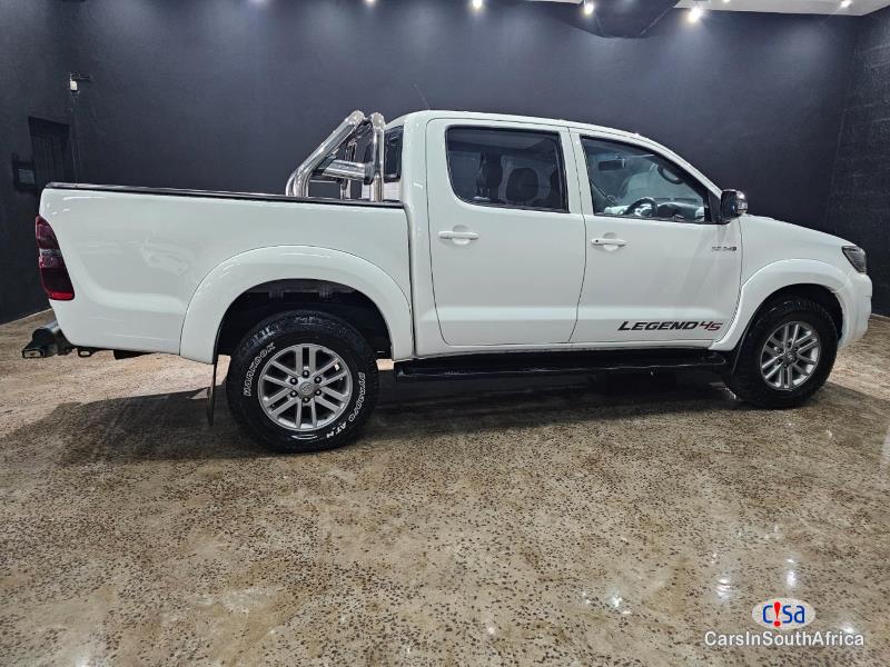 Toyota Hilux 3.0 Manual 2015 in KwaZulu Natal