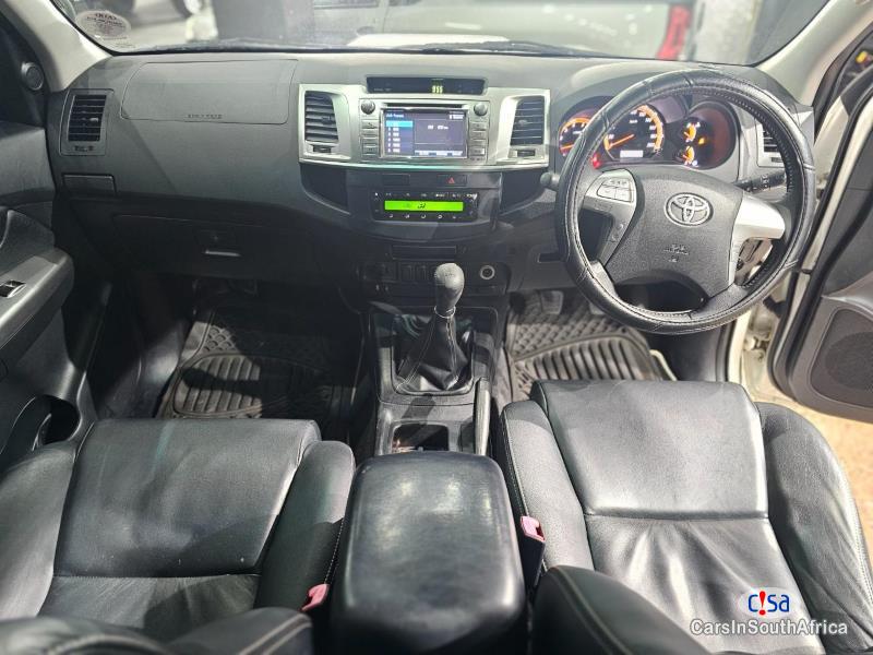 Picture of Toyota Hilux 3.0 Manual 2015 in South Africa