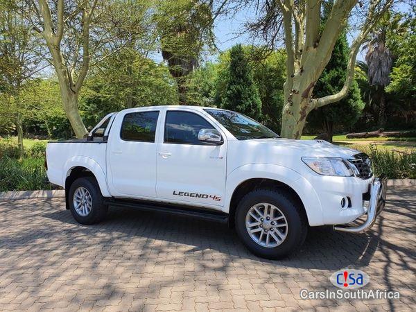 Toyota Hilux 3.0 Manual 2017 - image 4