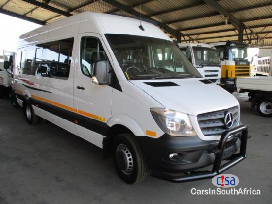 Mercedes Benz 5.0 Manual 2018 - image 6
